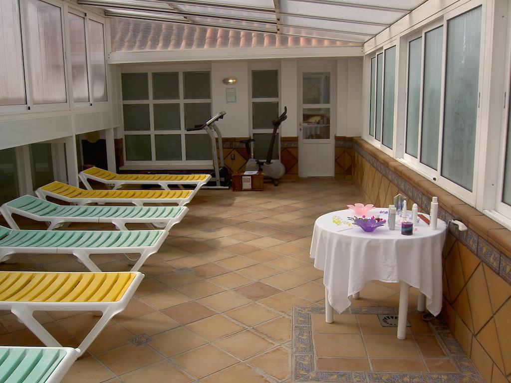 Balneario De Alicun De Las Torres Villanueva de las Torres Exterior photo